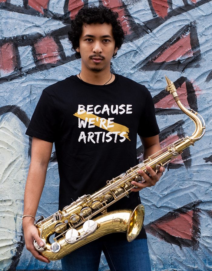 Because we're artists men's black t-shirt
