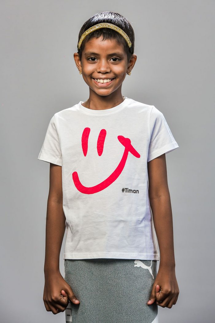 Tween's Pink Luna White T-Shirt Model 1