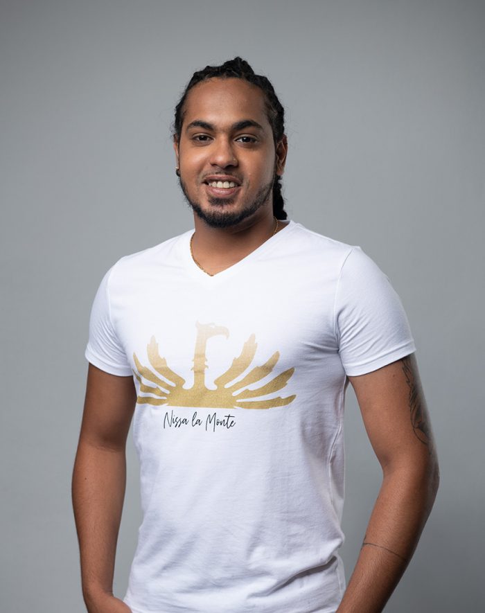 Lespri Zil Nissa la Monte White V-neck T-shirt