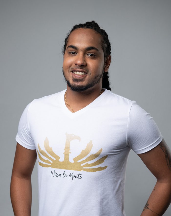 Lespri Zil Nissa la Monte White V-neck T-shirt front