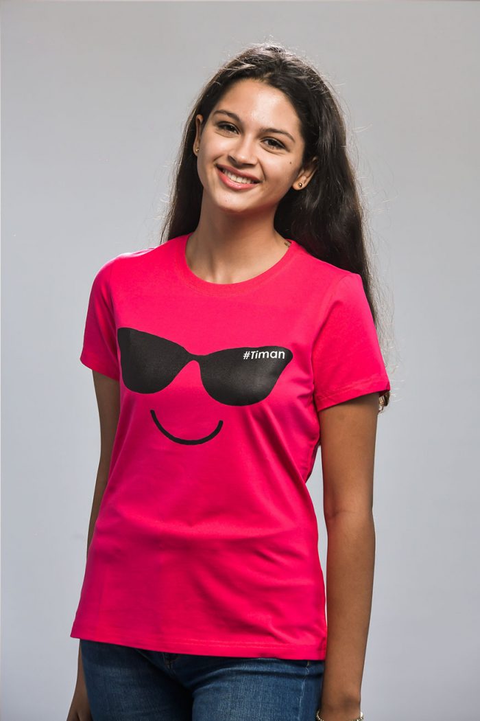 Women's Black Laksh Fuschia T-shirt Model 4